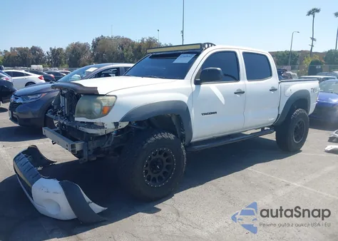 2011 Toyota Tacoma Base V6 z USA, uszkodzony, nr VIN 3TMLU4EN7BM074531